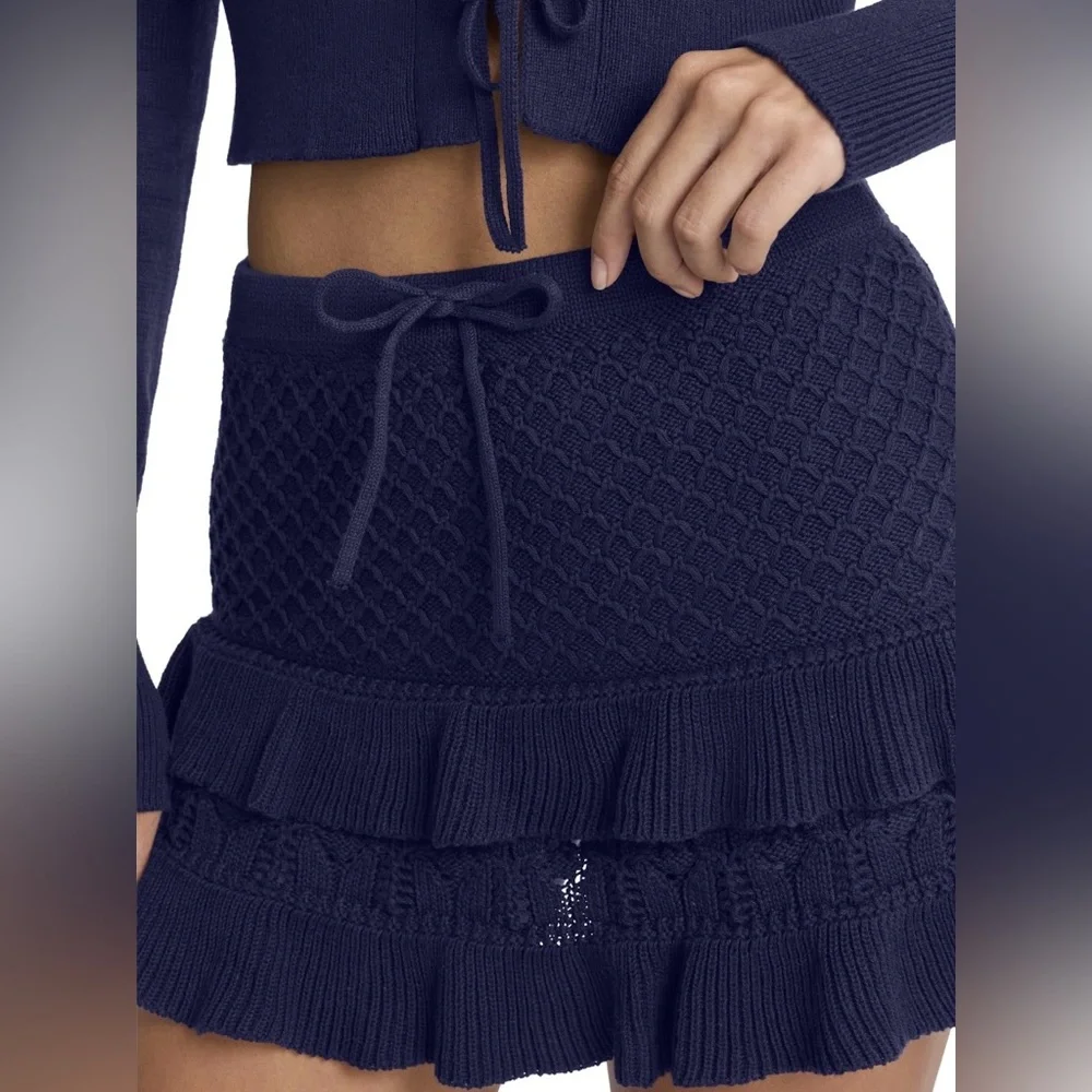 NWT Mills by Millie Bobby‎ Brown Pointelle Tiered Ruffle Mini Skirt Navy Blue XL